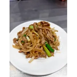 蔥爆豬肉